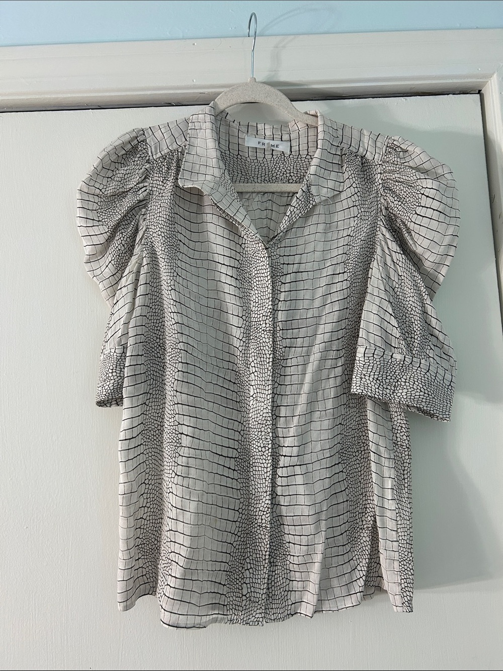 Frame Denim White and Black Grid Print Puff-Sleeve Blouse